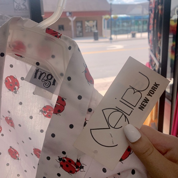 Vintage ladybug cropped tie front top - Picture 4 of 4